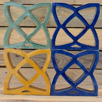 משרביות מכל הסוגים – בטון, עץ ומתכת לשימוש פנים וחוץ. משרביות מכל הסוגים - בטון, עץ ומתכת לשימוש פנים וחוץ.